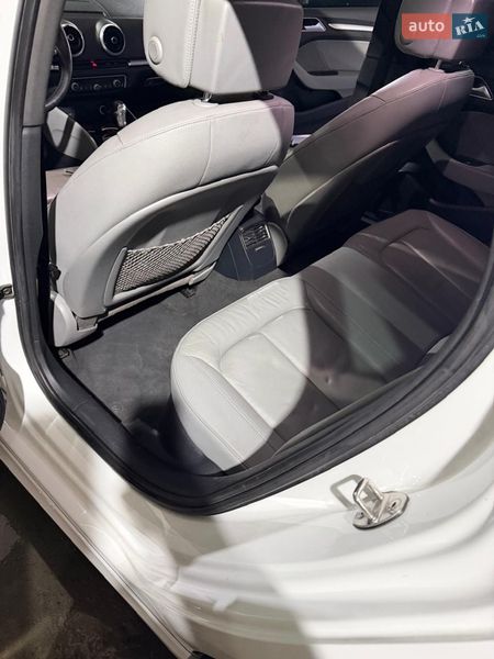 Хэтчбек Audi A3 2016 в Василькове