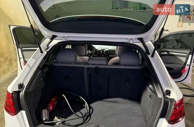 Хэтчбек Audi A3 2016 в Василькове