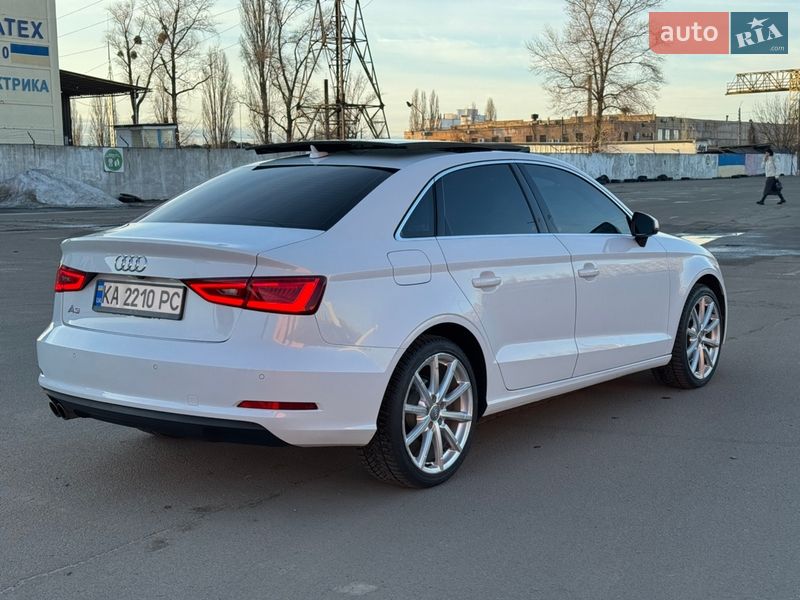Седан Audi A3 2015 в Києві