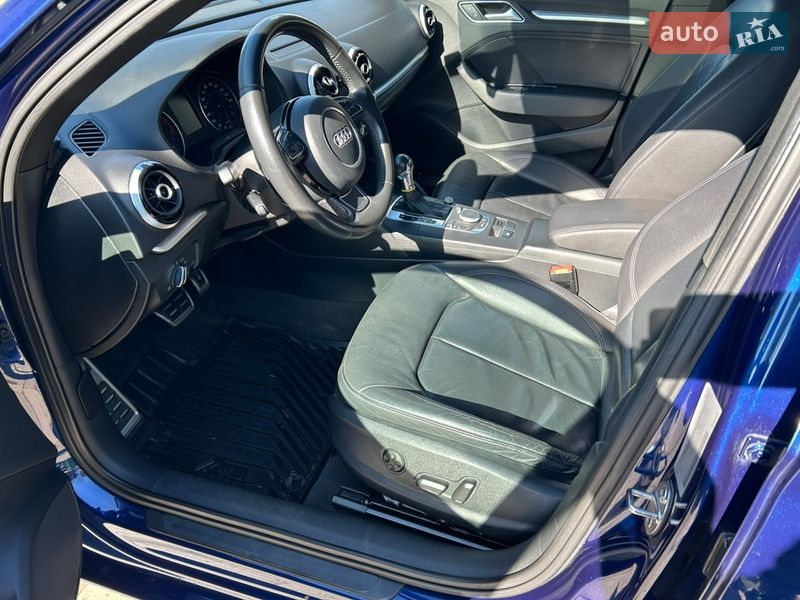 Седан Audi A3 2014 в Киеве