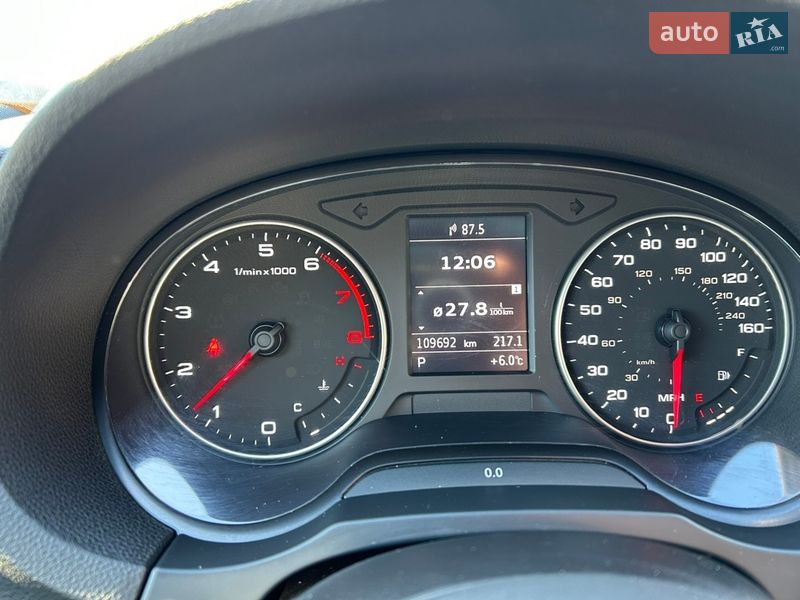 Седан Audi A3 2014 в Киеве