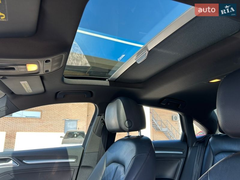 Седан Audi A3 2014 в Киеве