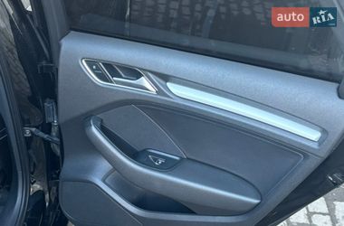 Седан Audi A3 2015 в Черновцах