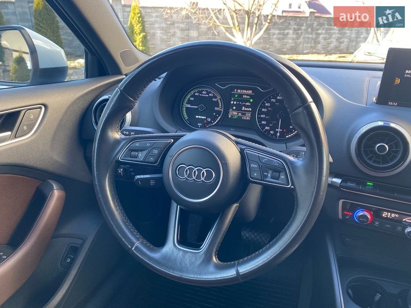 Хэтчбек Audi A3 2017 в Ровно
