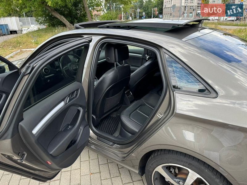 Седан Audi A3 2015 в Києві