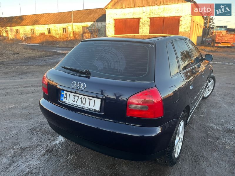 Хетчбек Audi A3 1999 в Погребище
