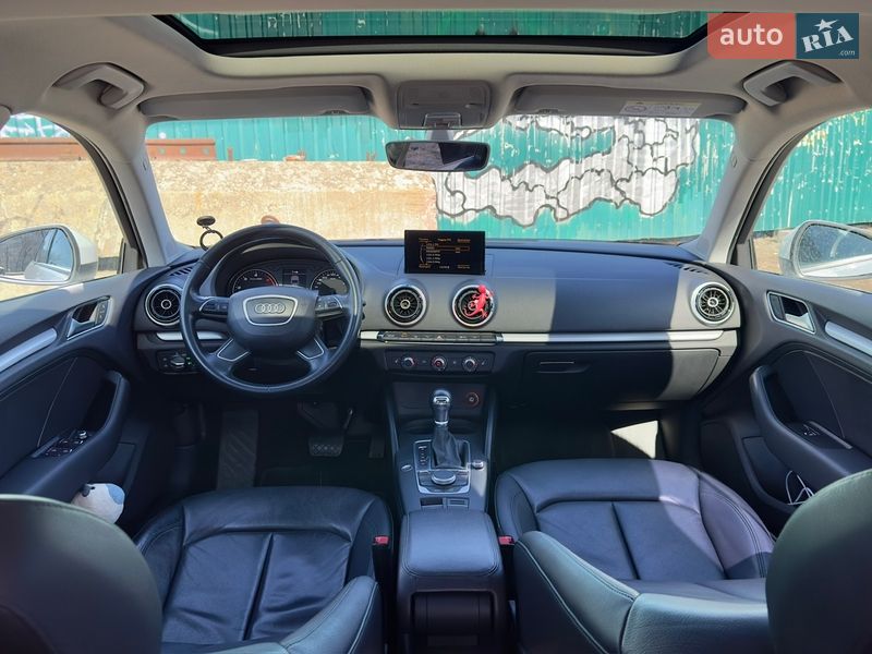Хэтчбек Audi A3 2015 в Киеве