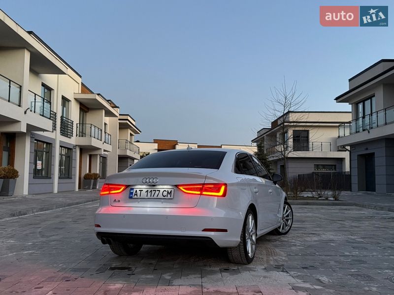 Седан Audi A3 2014 в Ивано-Франковске