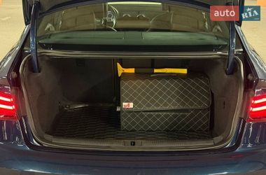 Седан Audi A3 2018 в Киеве