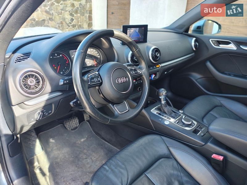 Седан Audi A3 2015 в Ровно