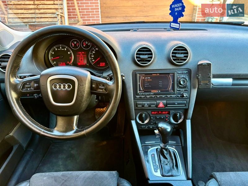 Хэтчбек Audi A3 2004 в Староконстантинове