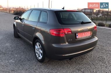 Хетчбек Audi A3 2013 в Чернівцях