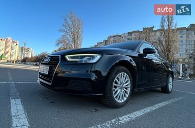 Хэтчбек Audi A3 2018 в Броварах