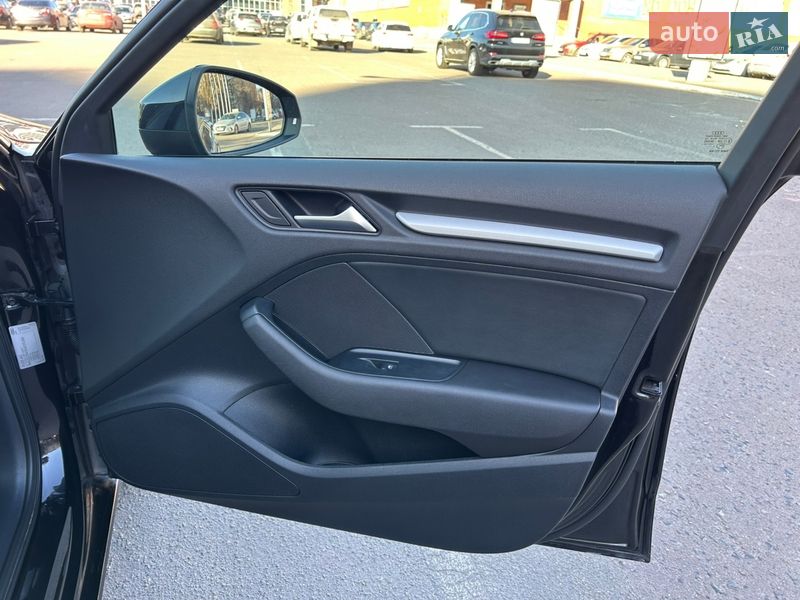 Хэтчбек Audi A3 2018 в Броварах