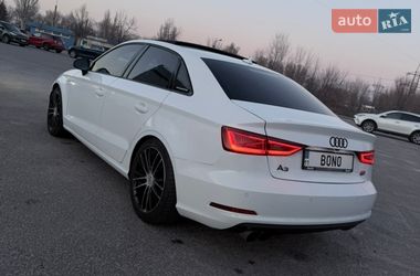 Седан Audi A3 2015 в Днепре
