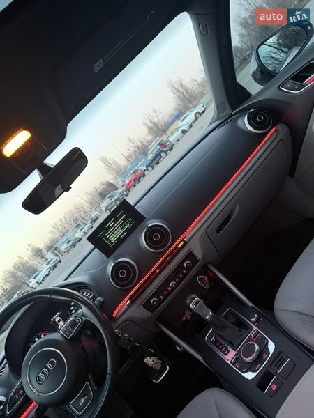 Седан Audi A3 2015 в Днепре