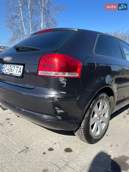 Хэтчбек Audi A3 2003 в Долине