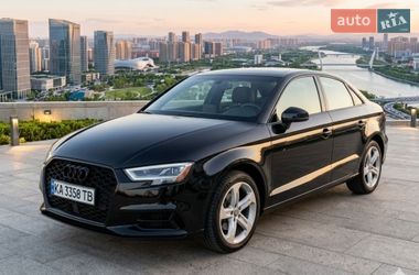 Седан Audi A3 2018 в Києві