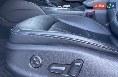 Седан Audi A3 2018 в Днепре