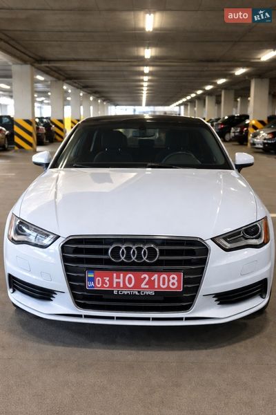 Седан Audi A3 2014 в Дубровице