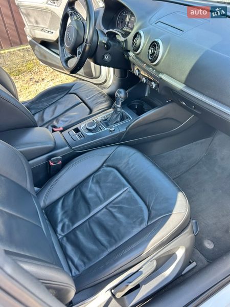 Седан Audi A3 2014 в Дубровице