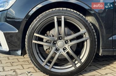 Седан Audi A3 2015 в Львове