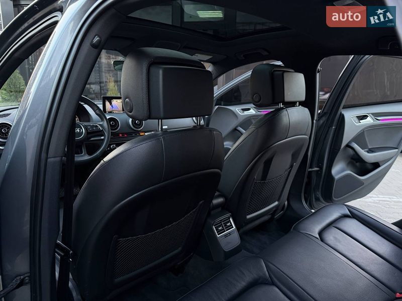 Седан Audi A3 2017 в Києві