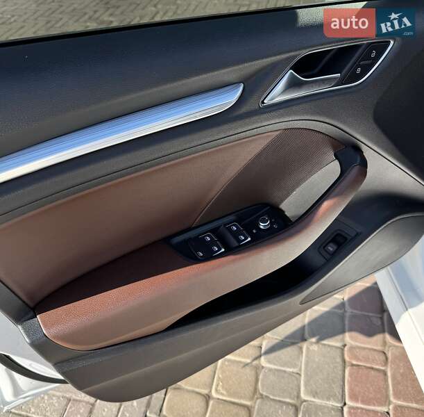 Седан Audi A3 2018 в Харькове