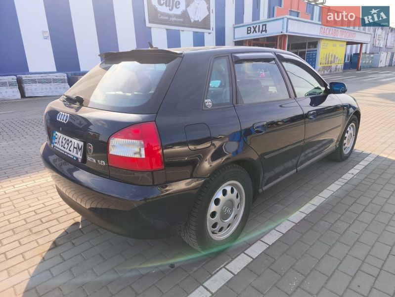 Хэтчбек Audi A3 2001 в Славуте