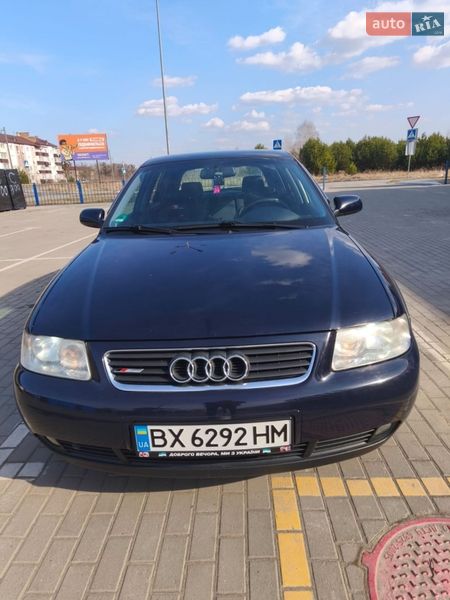 Хэтчбек Audi A3 2001 в Славуте