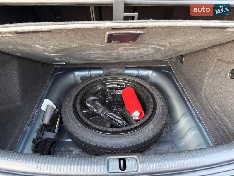 Седан Audi A3 2015 в Івано-Франківську