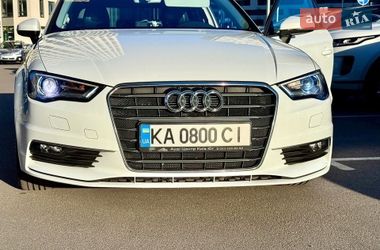 Седан Audi A3 2016 в Киеве
