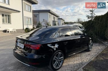 Седан Audi A3 2017 в Ирпене