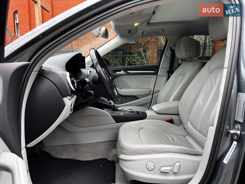 Седан Audi A3 2014 в Одессе