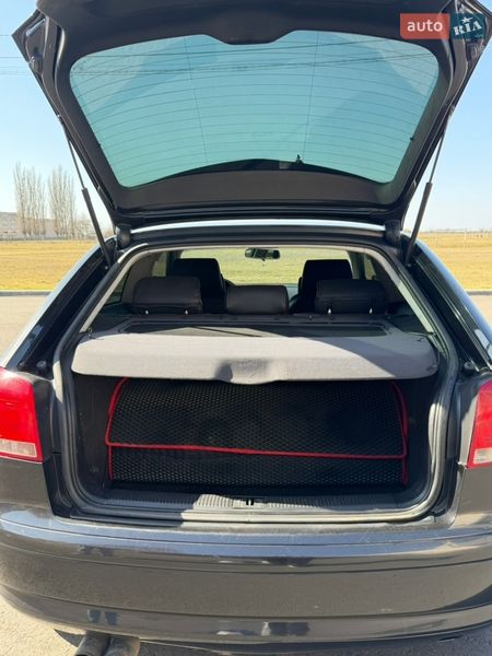 Хэтчбек Audi A3 2003 в Очакове