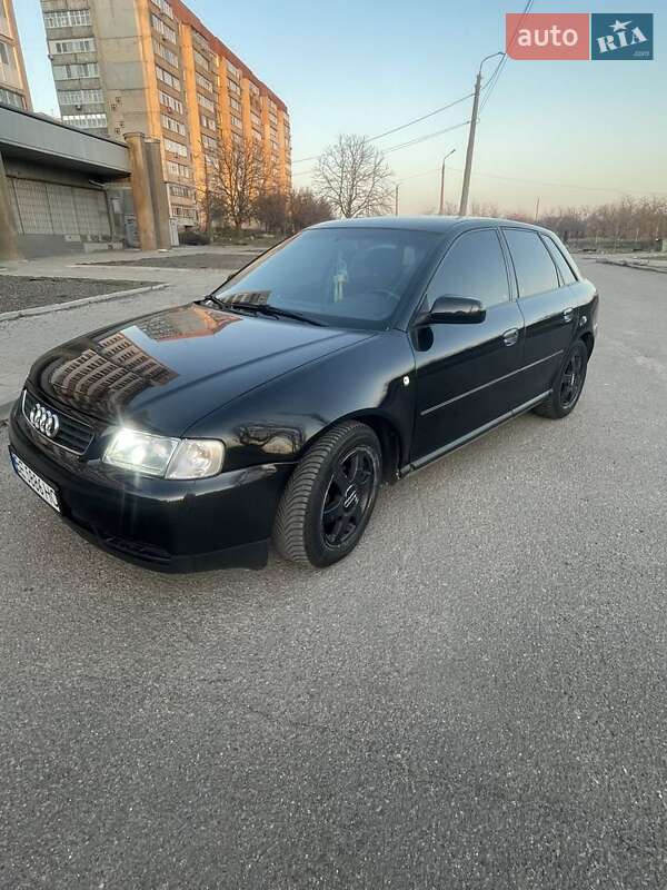 Хетчбек Audi A3 1999 в Миколаєві