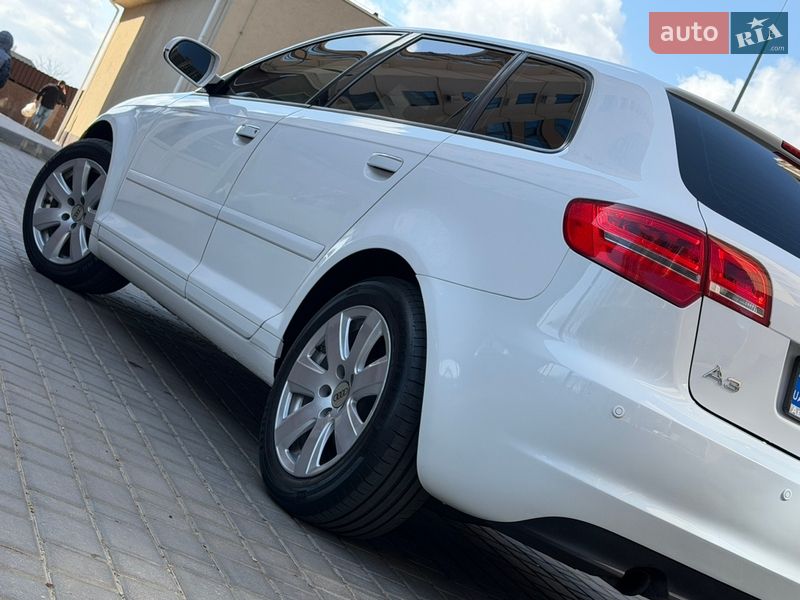 Хэтчбек Audi A3 2013 в Одессе