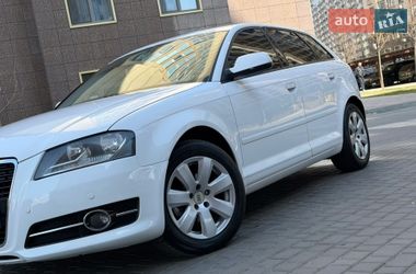 Хэтчбек Audi A3 2013 в Одессе