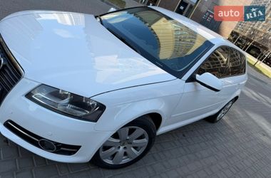 Хэтчбек Audi A3 2013 в Одессе