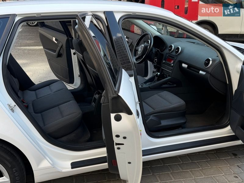 Хэтчбек Audi A3 2013 в Одессе