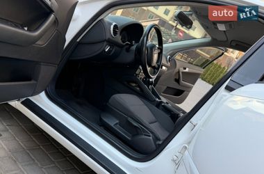 Хэтчбек Audi A3 2013 в Одессе