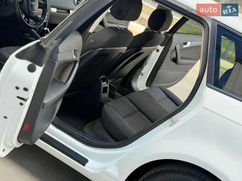 Хэтчбек Audi A3 2013 в Одессе