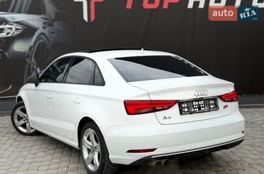 Седан Audi A3 2018 в Львове