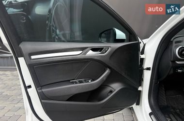 Седан Audi A3 2018 в Львове