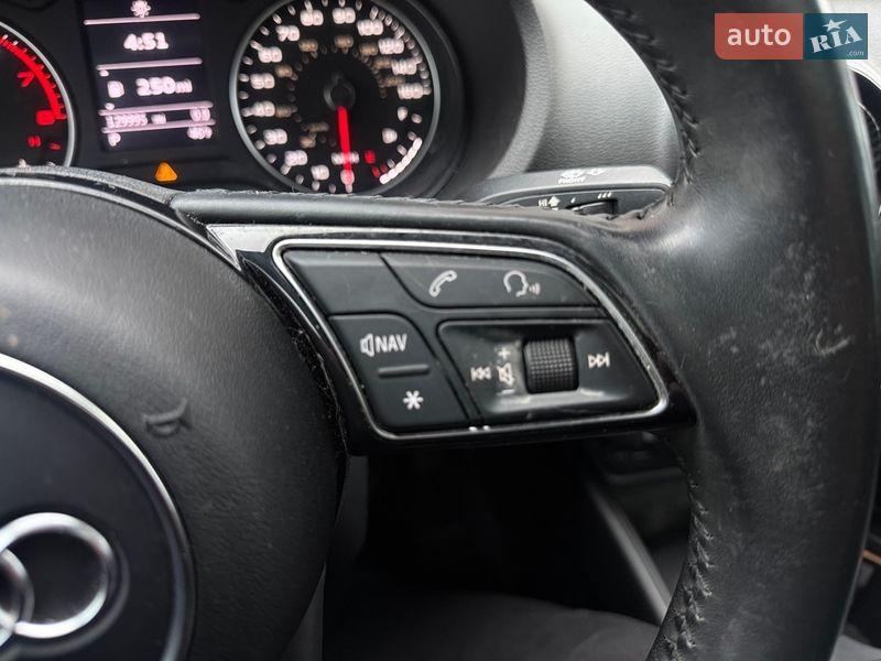 Седан Audi A3 2018 в Львове