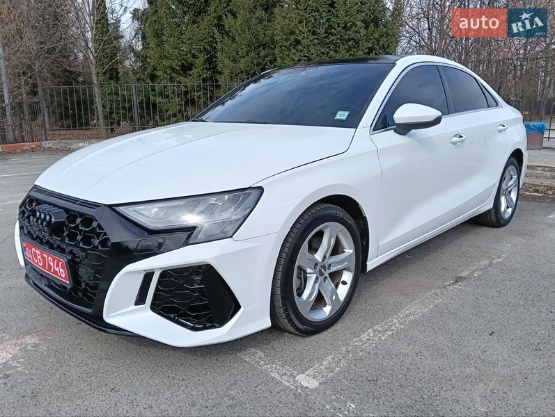 Седан Audi A3 2021 в Гатном