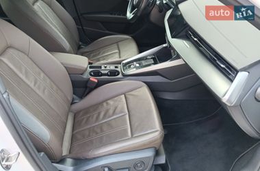 Седан Audi A3 2021 в Гатном