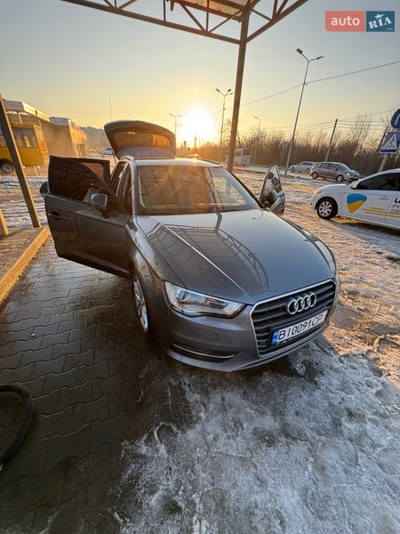 Хетчбек Audi A3 2016 в Полтаві фото 2 Хетчбек Audi A3 2016 в Полтаві