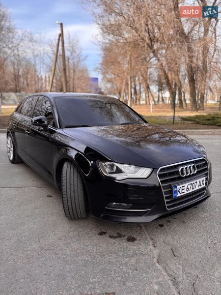 Хэтчбек Audi A3 2015 в Днепре