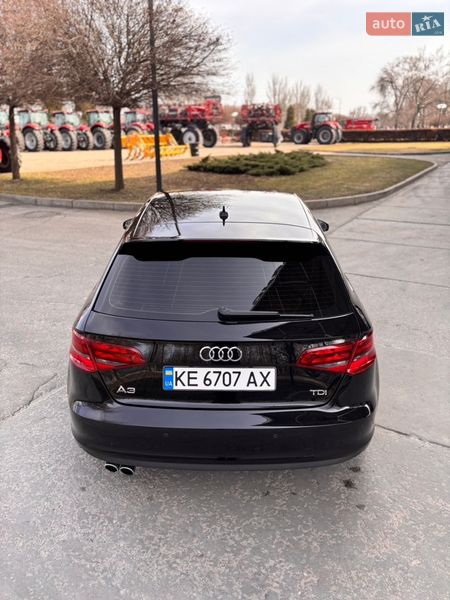 Хэтчбек Audi A3 2015 в Днепре